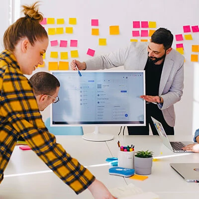 Referenciák: Weboldal, webáruház, szoftverek